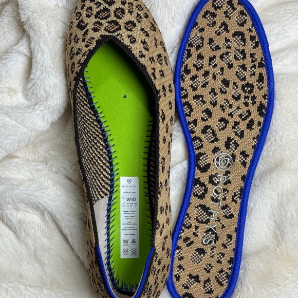 Rothy's The Flat Rounded Toe Leopard Cheetah Print Flats with Blue Trim - Picture 3 of 4